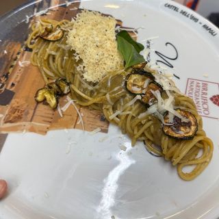 Spaghetti alla nerano 