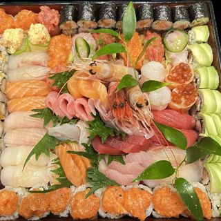 BOX 100 PZ CON BOTTIGLIA DI VINO IN OMAGGIO