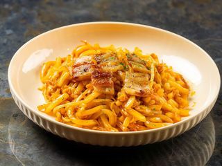 Udon saltati piccanti