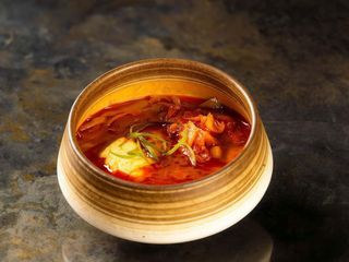 Zuppa di tofu morbido