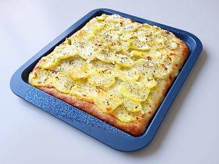 Pizza con patate e mozzarella 1,100 kg