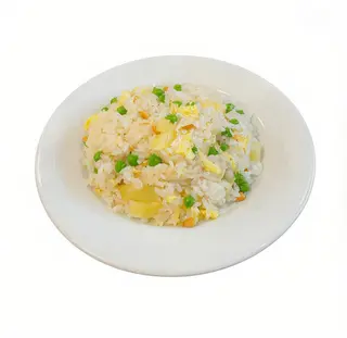 Riso saltato con ananas e pinoli