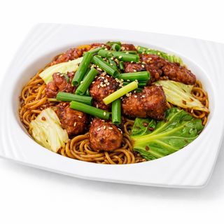 酱油肉炒面 – Spaghetti saltati con carne in soia 