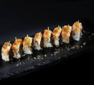 089-Uramaki Kyo Roll 8 pezzi