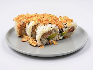 106-Uramaki Onion Salmon Roll