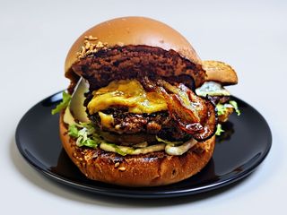 MENU per 2 Bacon&cheeseburger.