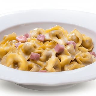 Tortellini panna e prosciutto 