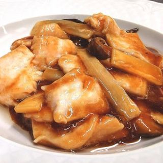 071-Pollo Con Funghi Bambu