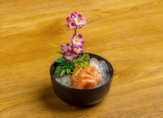 Sashimi sake 5 pezzi
