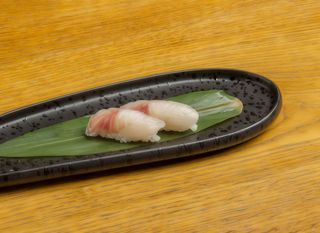 Nigiri branzino 2 pezzi