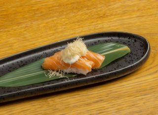 Nigiri Philadelphia 2 pezzi