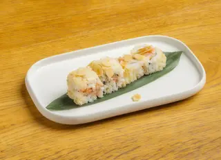 Salmon crispy roll 8 pezzi