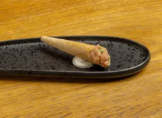 Temaki crispy spicy tuna