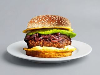 Vegg burger + patatine fritte + bibita a scelta