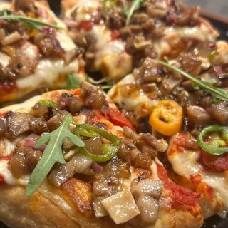 PIZZA SISIG
