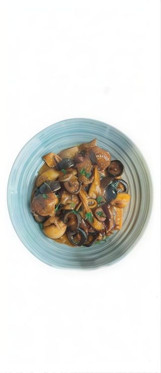 Vitello funghi bambù