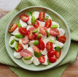 Insalata di bufala