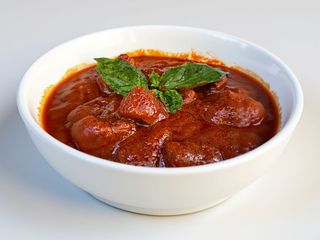 Porzione da 500 grammi di Sugo e carne al ragù