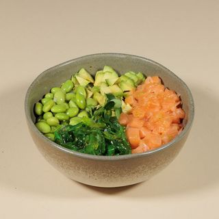 Salmon poke