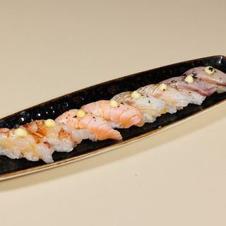 Nigiri flambé - 8 pezzi