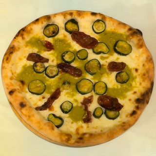 Zucchine e pomodori secchi