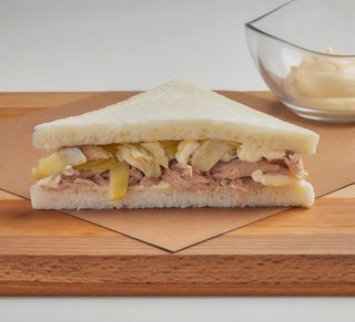 Tonno, carciofini e maionese