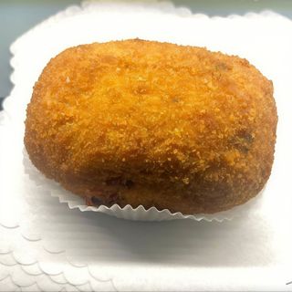 Arancino broccoli e salsiccia