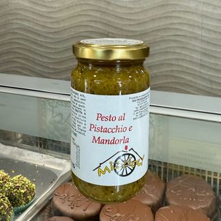 Pesto di pistacchio e mandorla