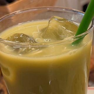 Matcha Coconut Ice Latte