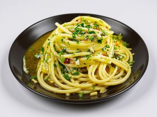 Spaghetti aglio, olio e peperoncino