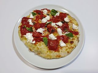 Focaccia con mozzarella di bufala