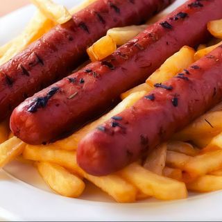 Würstel con patatine 