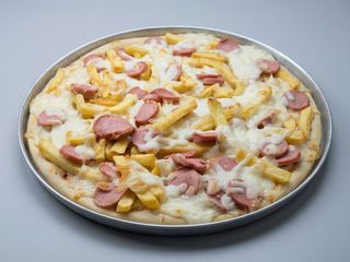 Teglia intera wurstel e patatine