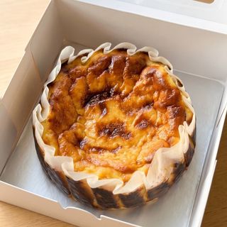 Basque cheesecake