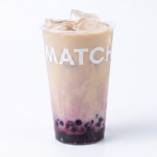 Blueberry milk tea