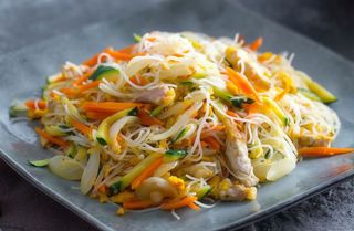 Noodles di riso con verdure