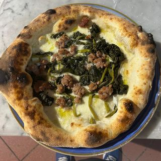 Salsiccia e friarielli