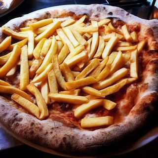Pizza patatine fritte