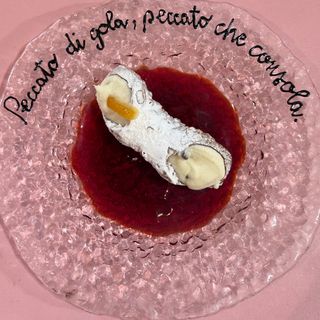Cannolo siciliano Medio