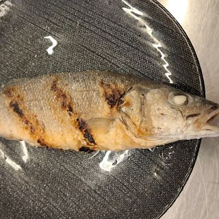 Spigola arrosto 1 pezzo