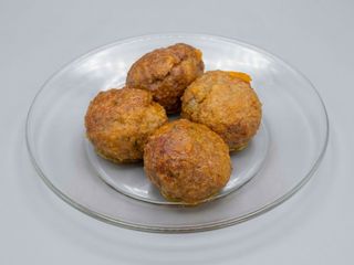 polpette carne,cavoli,broccoli e carote(300gr)