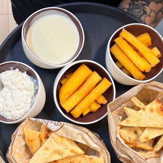 Bastoncini di polenta fritta