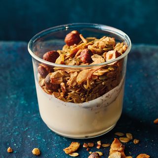 Yogù + Christmas granola