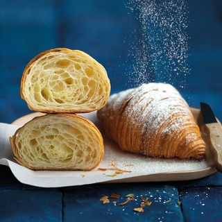Croissant alla crema