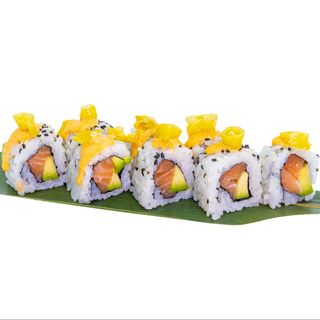 U9 - Uramaki spicy sake