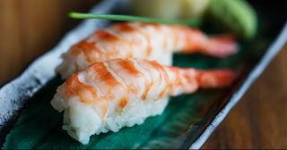 Nigiri gamberi cotti