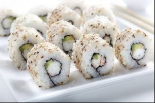 Uramaki gamberi cotti con Philadelphia