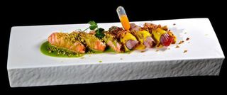 73. Nigiri scottato misto