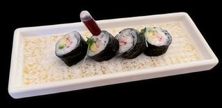 126. Futomaki California