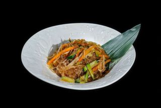 264. Spaghetti di soia con verdure